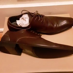 Mens shoes